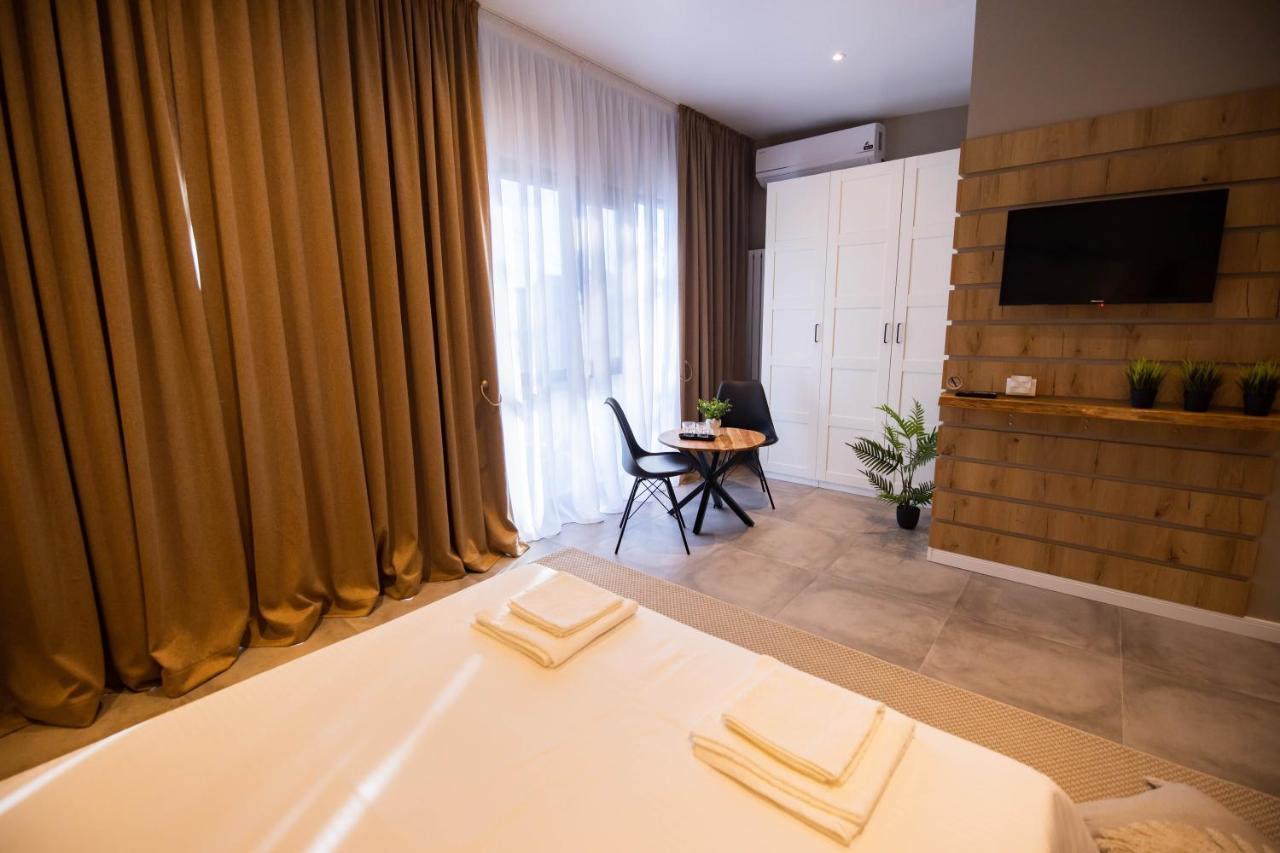 Casa Doner Rooms Κραϊόβα Εξωτερικό φωτογραφία